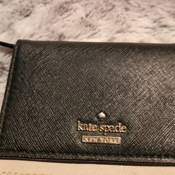 Kate Spade Wallet - Picture 1 of 4